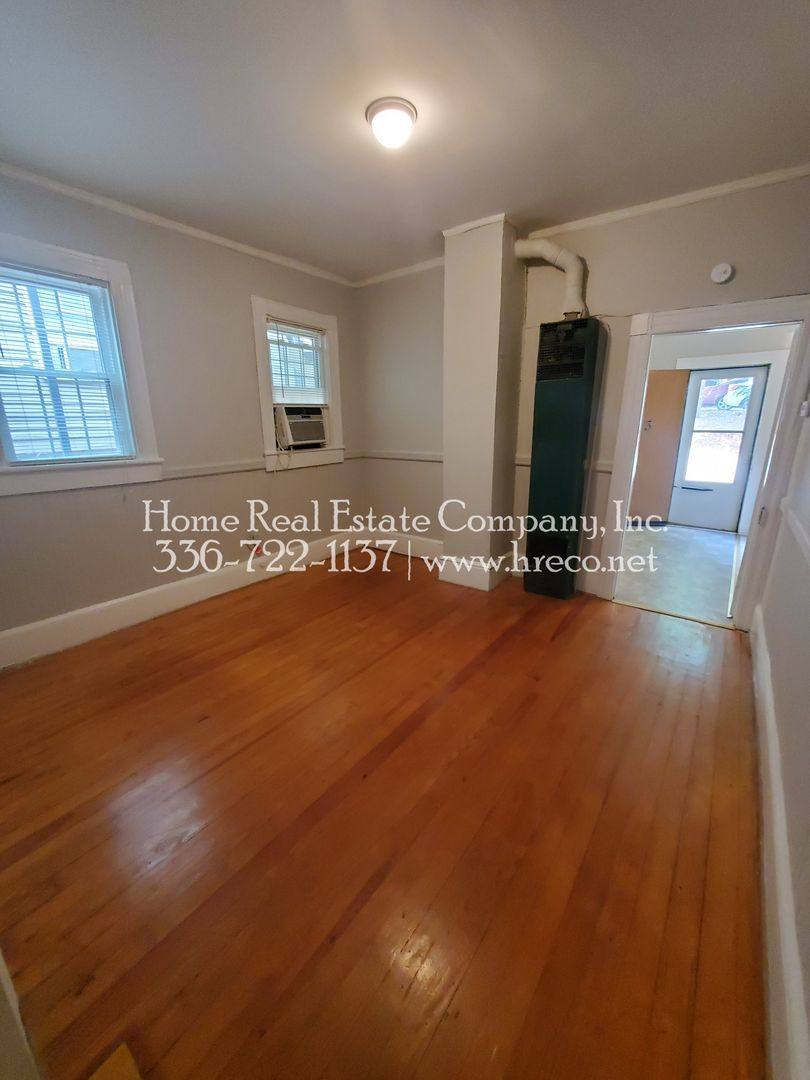 Apartment for rent at 115 S Spruce St, Winston Salem, NC 27101