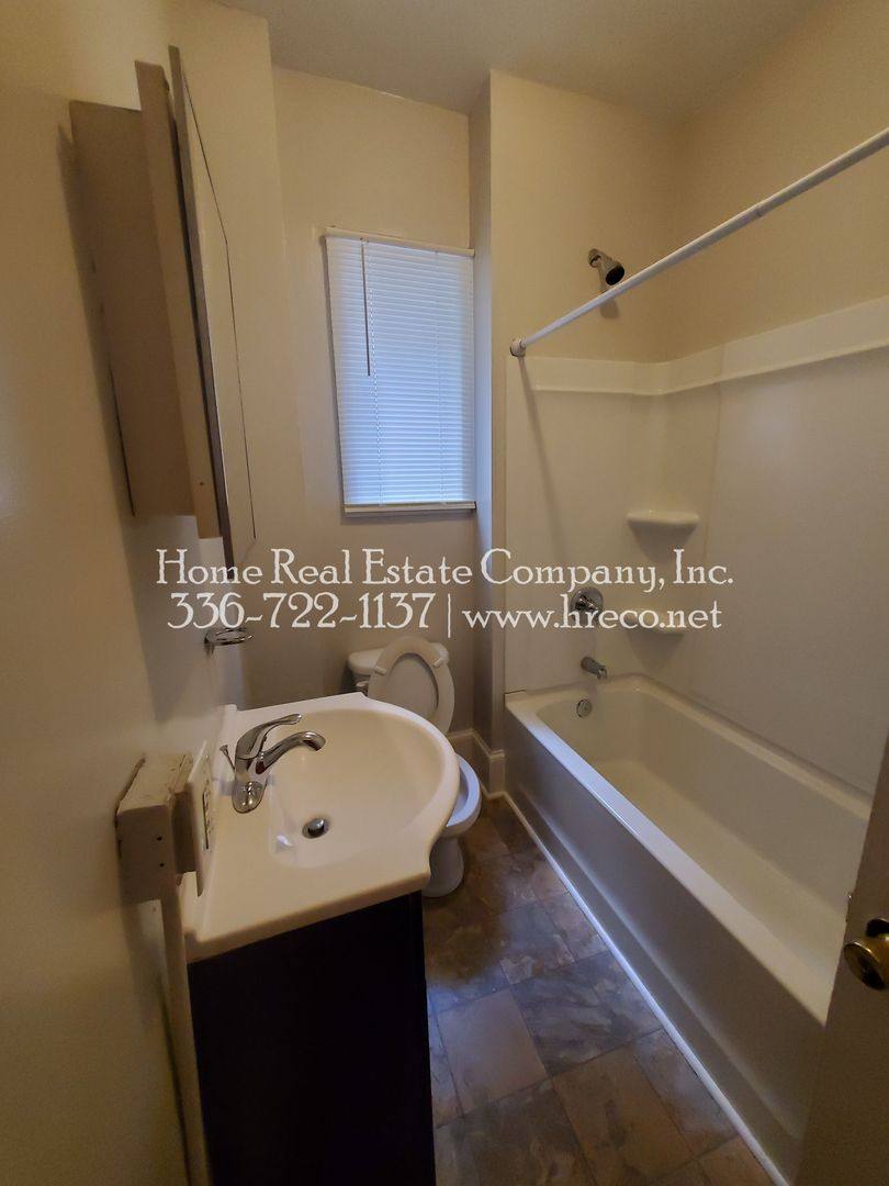 Apartment for rent at 115 S Spruce St, Winston Salem, NC 27101