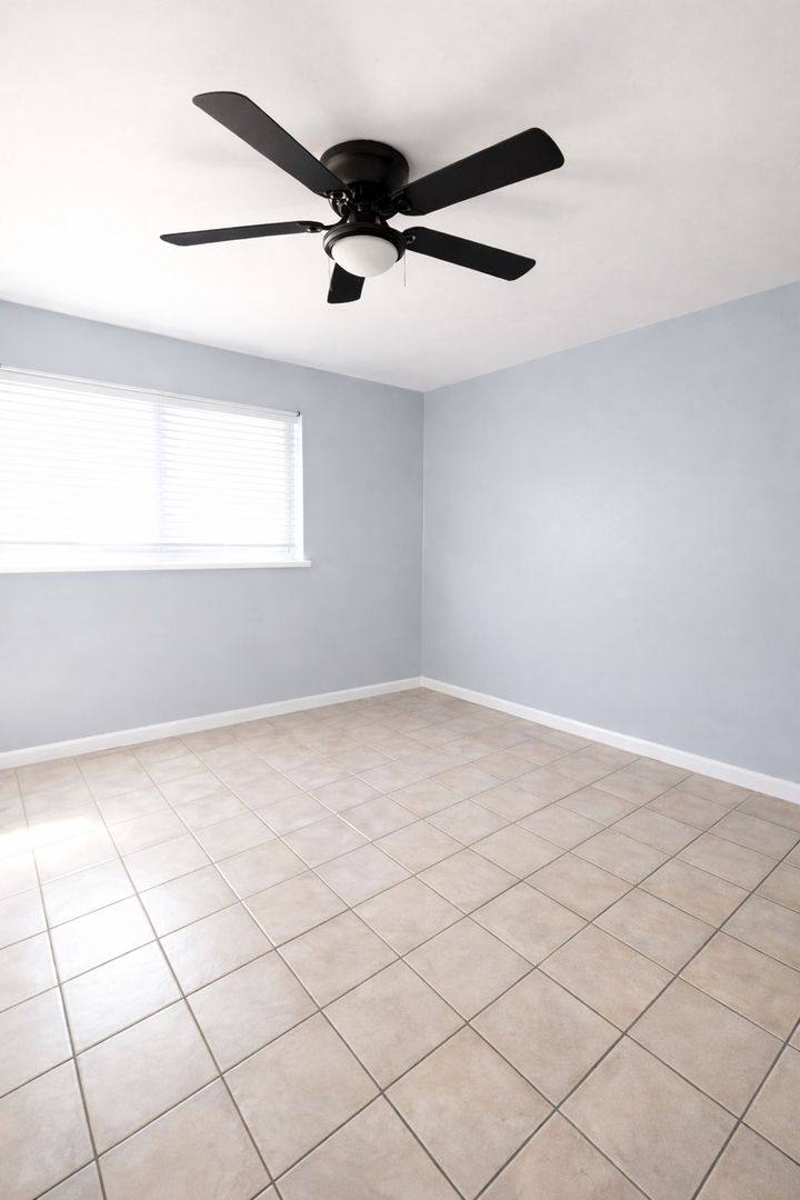 Apartment for rent at 6075 N Poplar Ave, Fresno, CA 93704