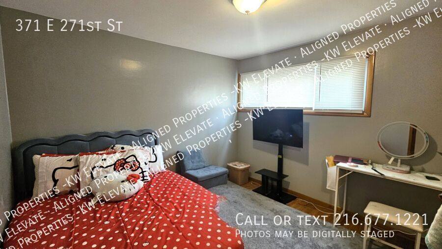 House for rent at 371 E 271st St, Euclid, OH 44132