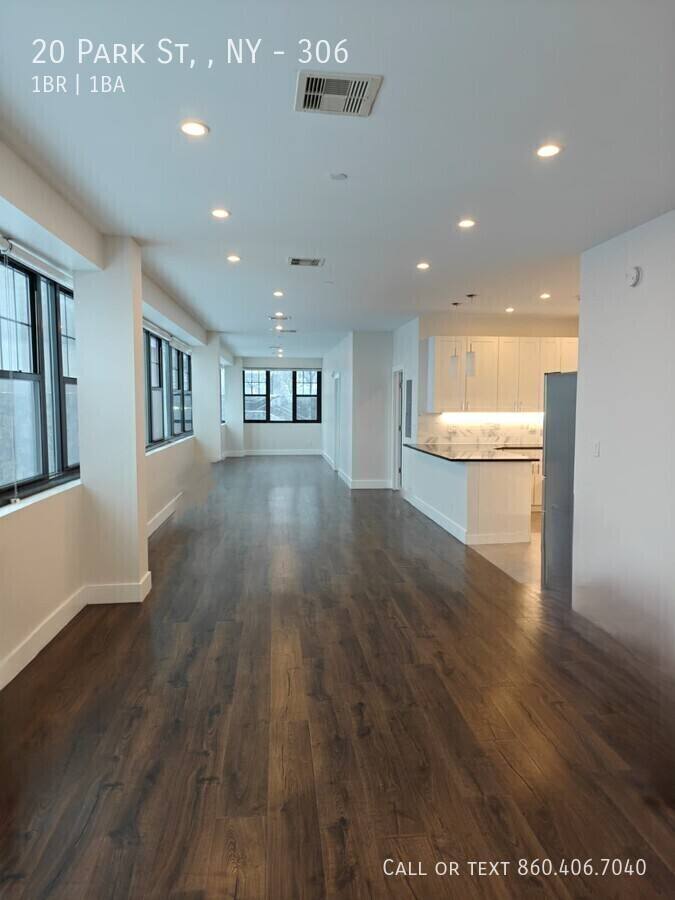 Apartment for rent at 20 Park St Ny #306, Albany, NY 12207