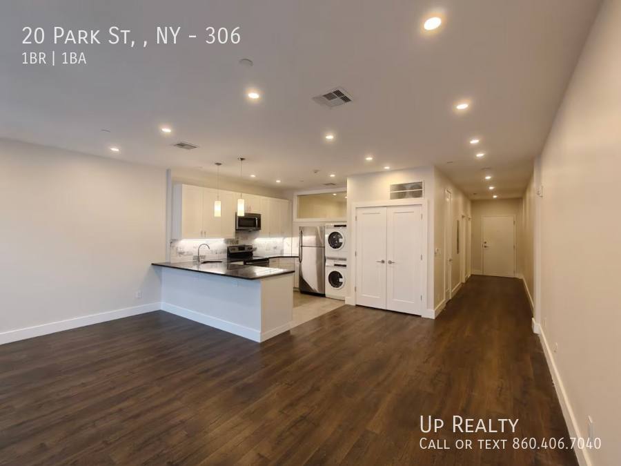 Apartment for rent at 20 Park St Ny #306, Albany, NY 12207