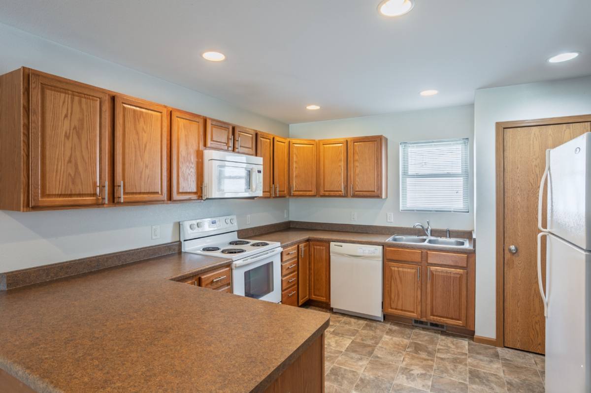 Townhouse for rent at 821 Hawkeye Dr #821, Dubuque, IA 52001