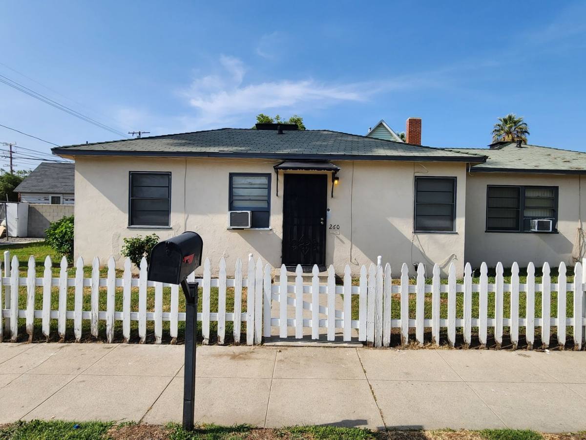 Apartment for rent at 260 W 18th St, San Bernardino, CA 92405