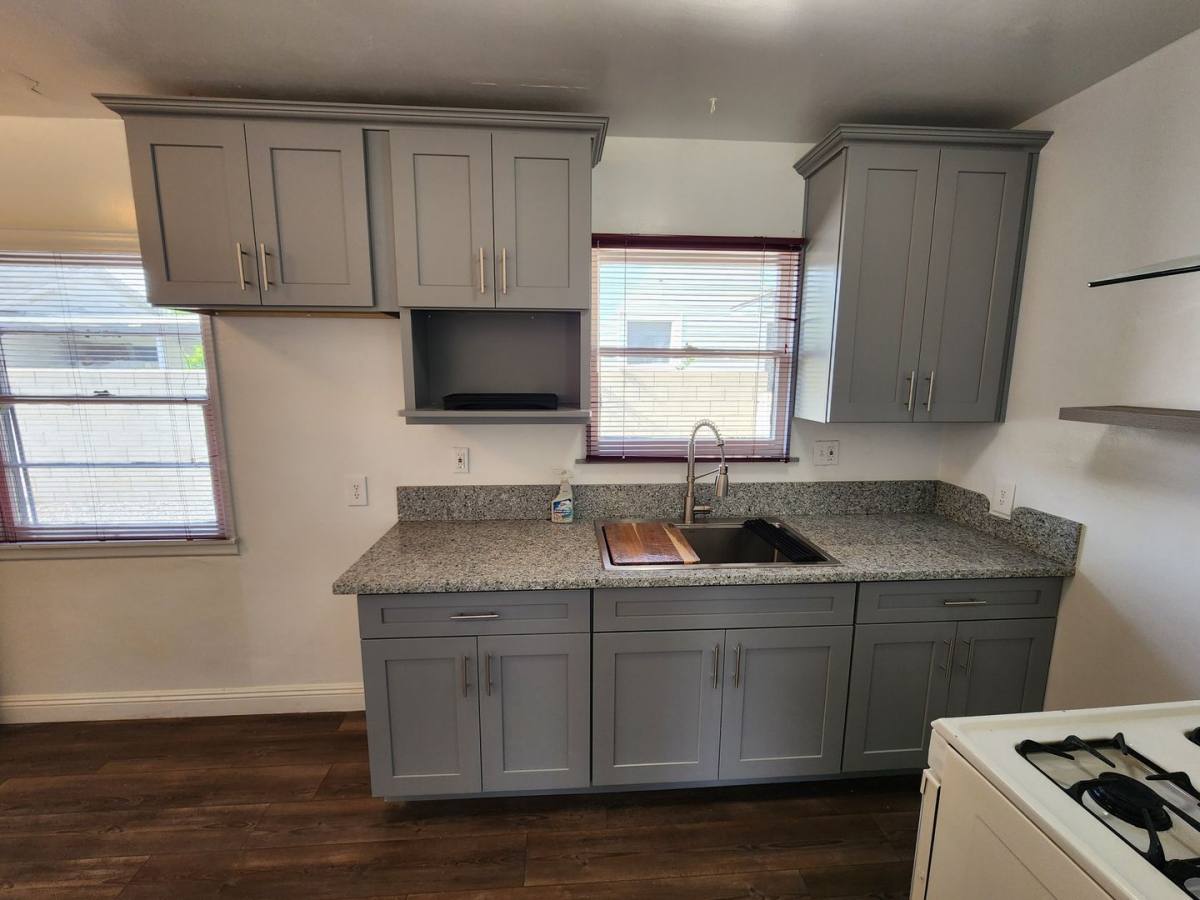 Apartment for rent at 260 W 18th St, San Bernardino, CA 92405
