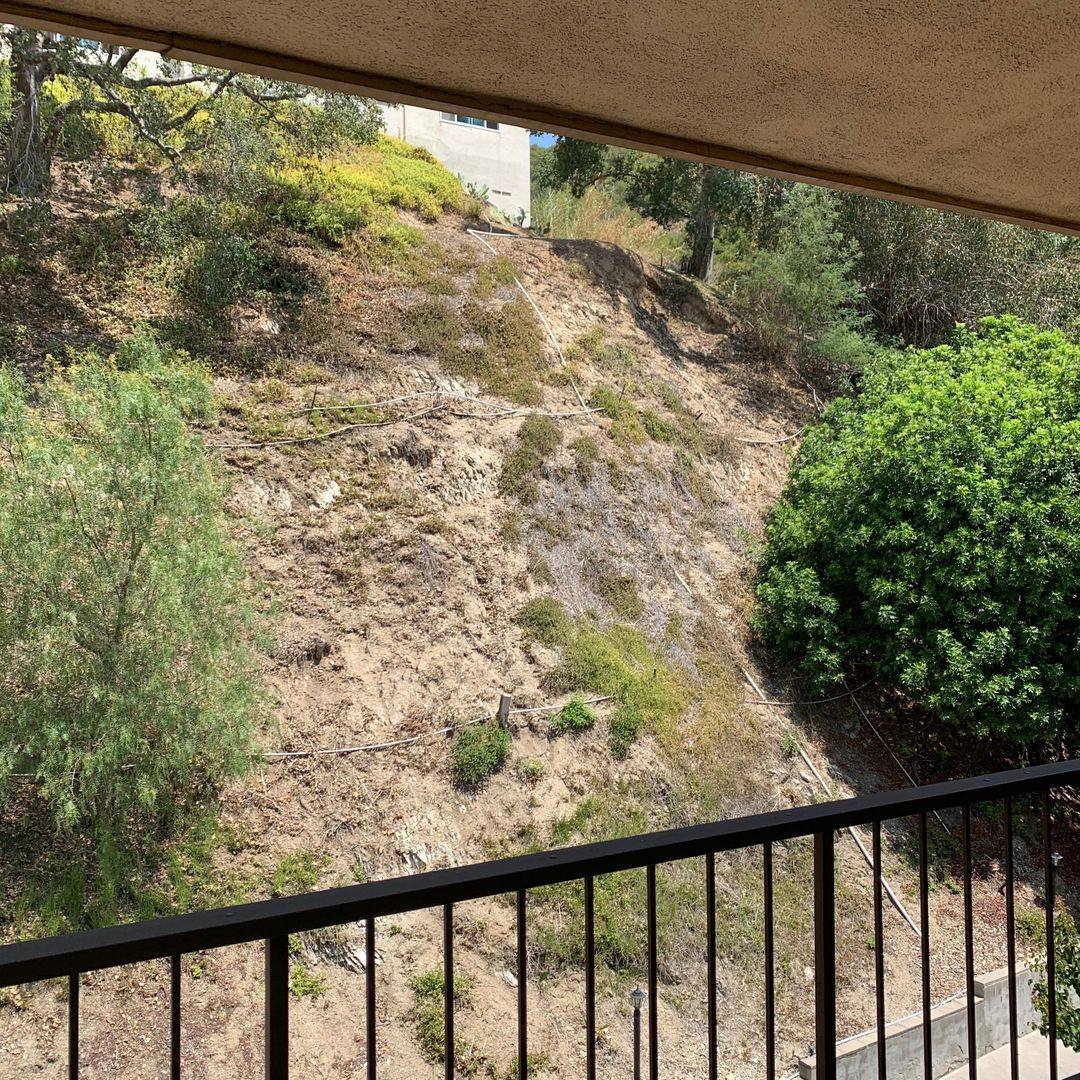 Condo for rent at 1935 Alpha Rd, Glendale, CA 91208
