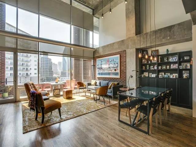 Apartment for rent at 2011 Cedar Springs #ID9908, Dallas, TX 75201