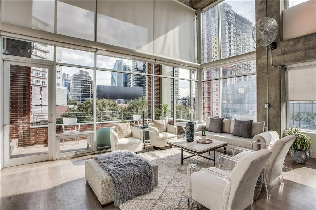 Apartment for rent at 2011 Cedar Springs #ID9908, Dallas, TX 75201