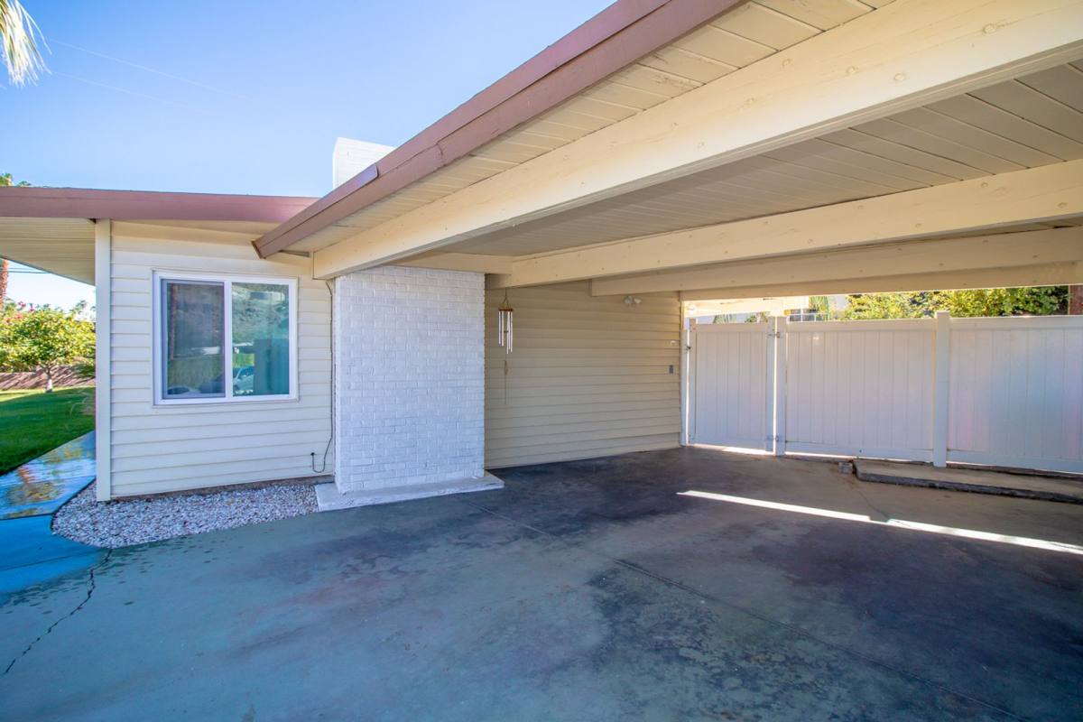 House for rent at 68177 Mountain View Rd, Cathedral City, CA 92234