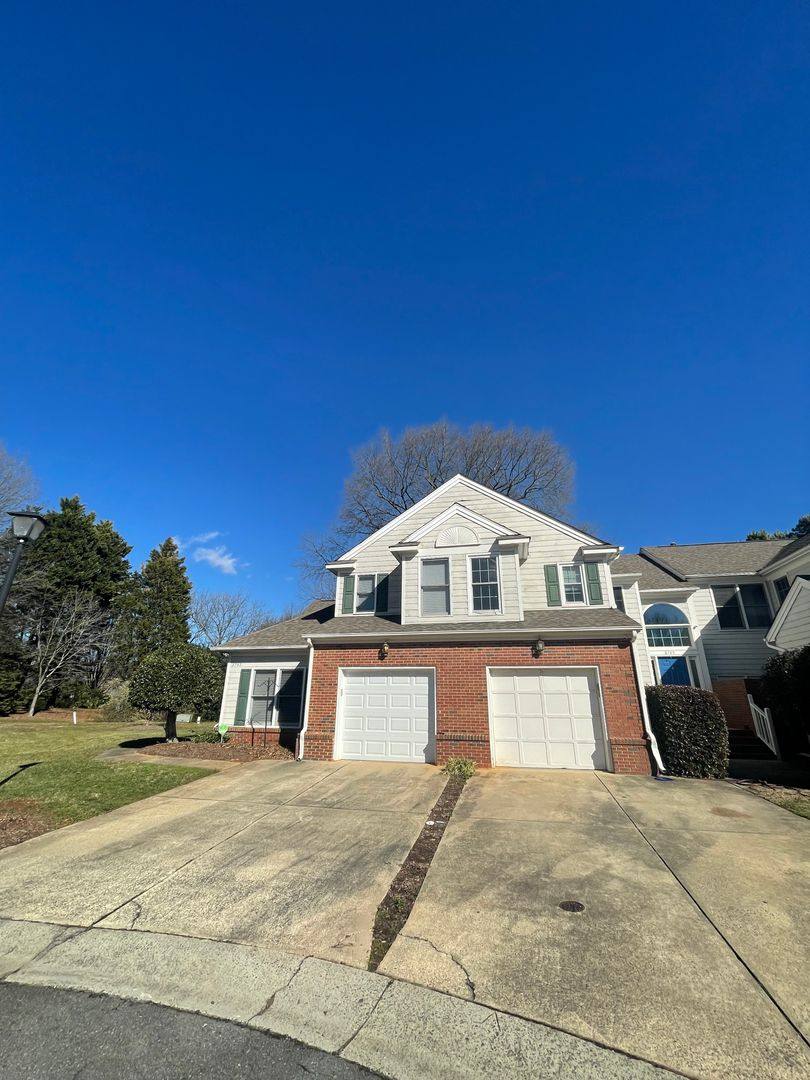Townhouse for rent at 8743 Foxchase Lane, Charlotte, NC 28269