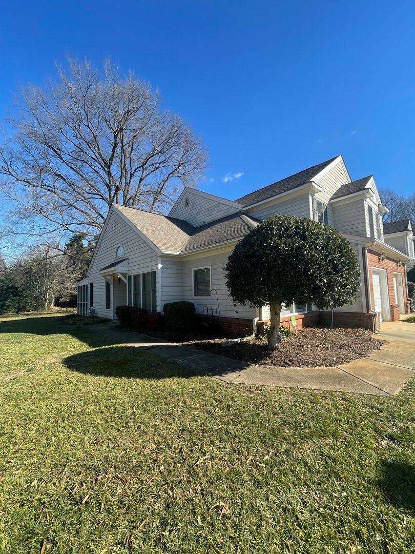 Townhouse for rent at 8743 Foxchase Lane, Charlotte, NC 28269