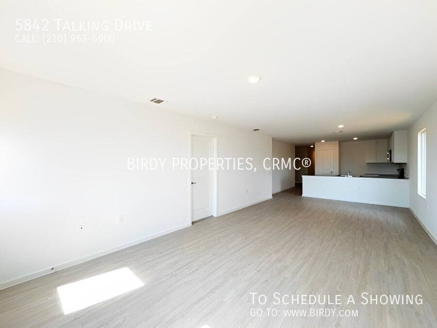 House for rent at 5842 Talking Dr, Von Ormy, TX 78073