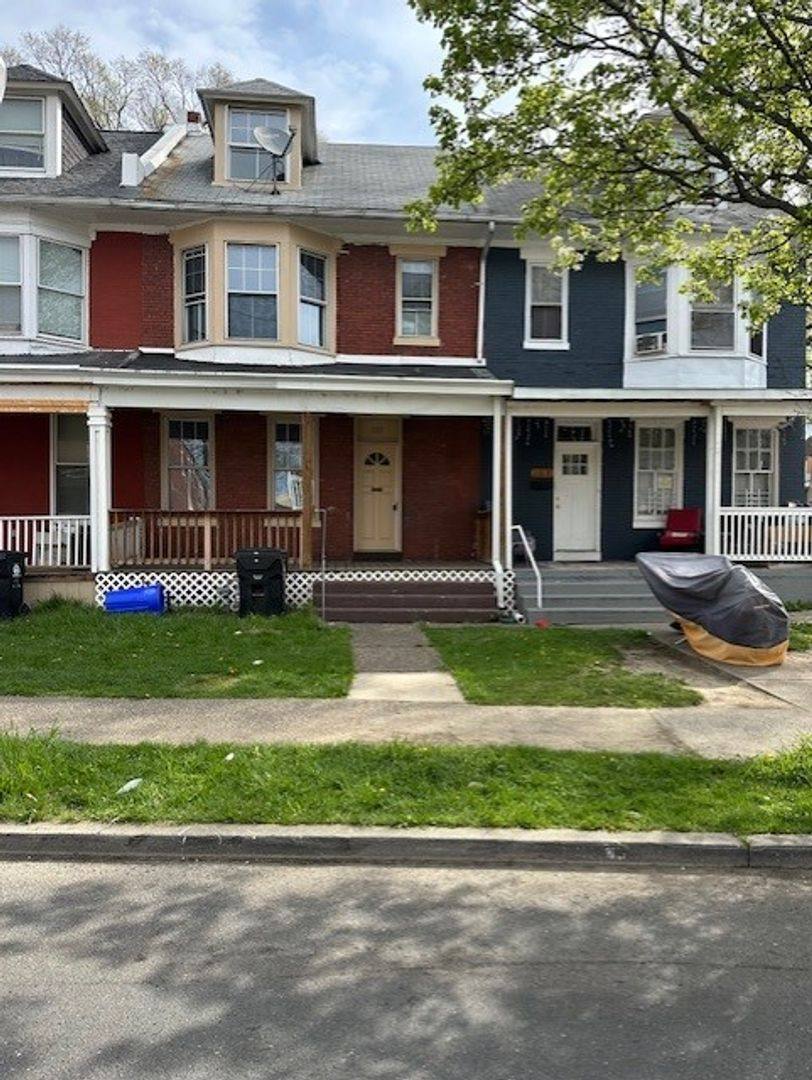 House for rent at 111 N 17th St, Harrisburg, PA 17103