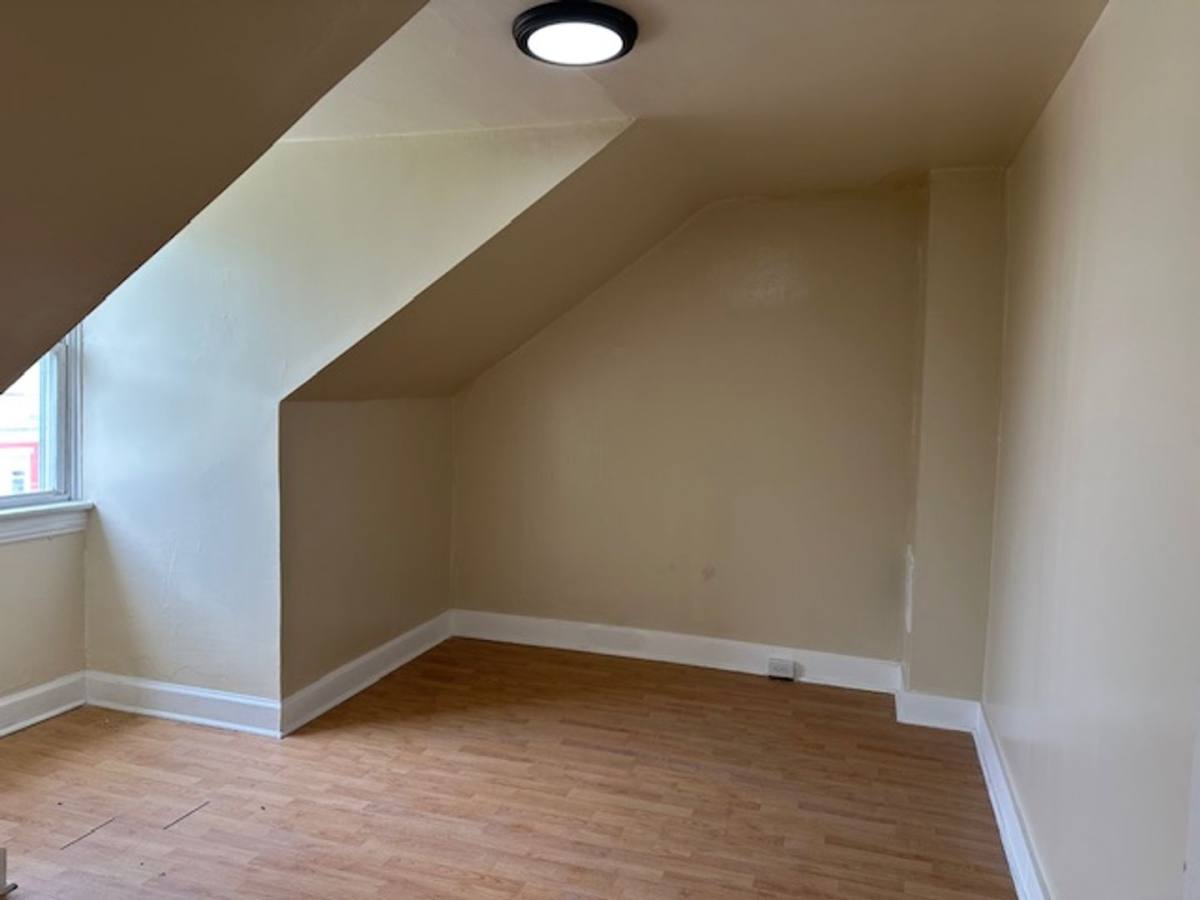 House for rent at 111 N 17th St, Harrisburg, PA 17103