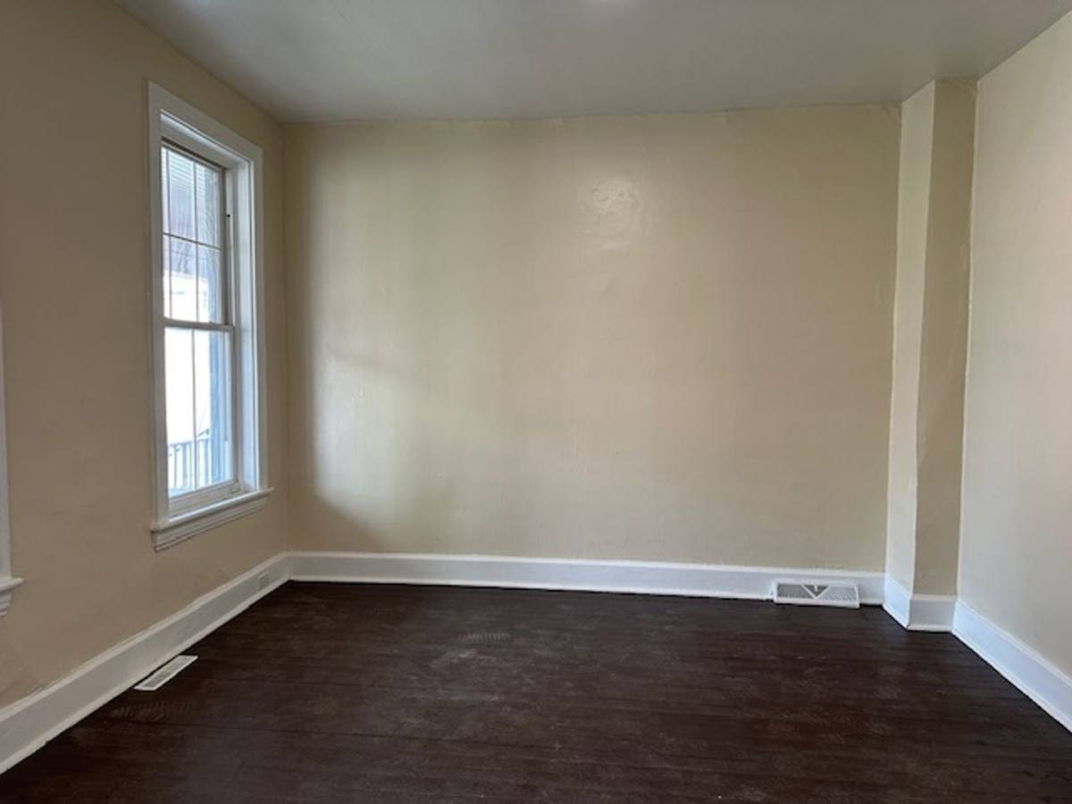 House for rent at 111 N 17th St, Harrisburg, PA 17103