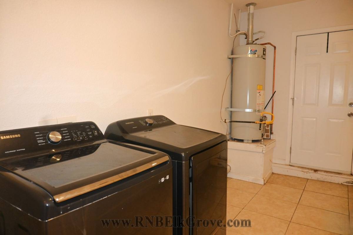 House for rent at 2271 E Church St, Stockton, CA 95205