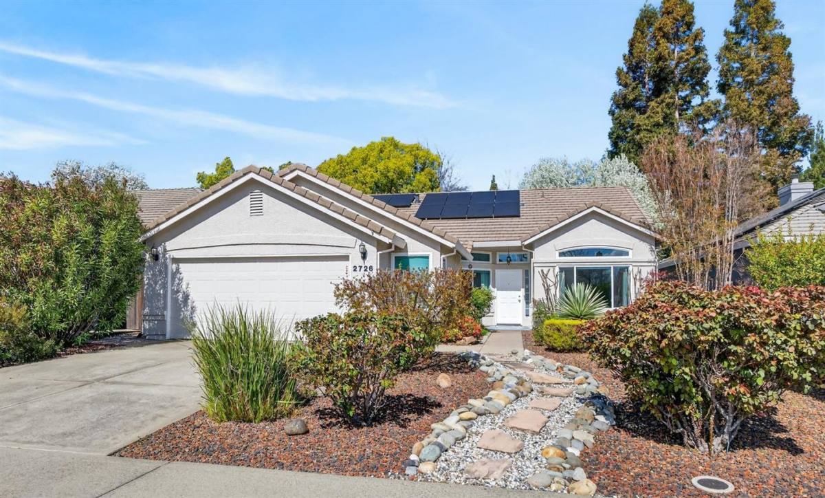 House for rent at 2726 Genesee Dr, Rocklin, CA 95765