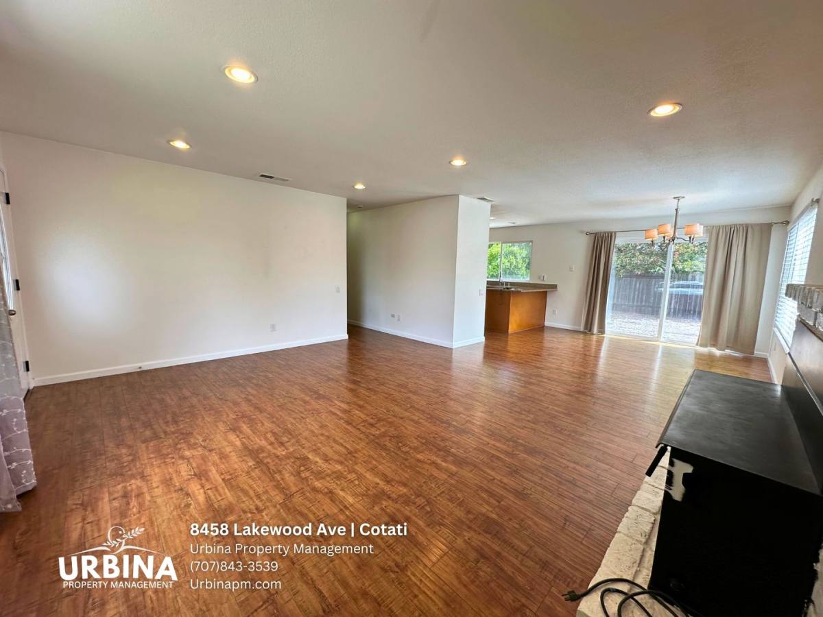 House for rent at 8458 Lakewood Ave, Cotati, CA 94931