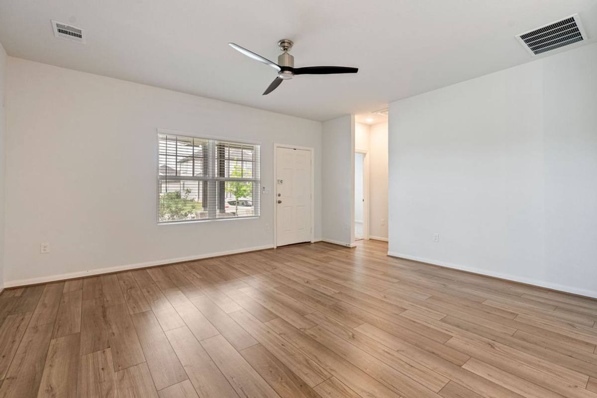 House for rent at 302 Timber Brook Dr, Hutto, TX 78634