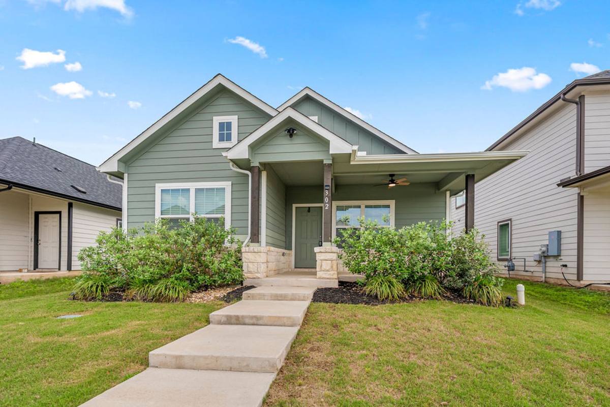House for rent at 302 Timber Brook Dr, Hutto, TX 78634