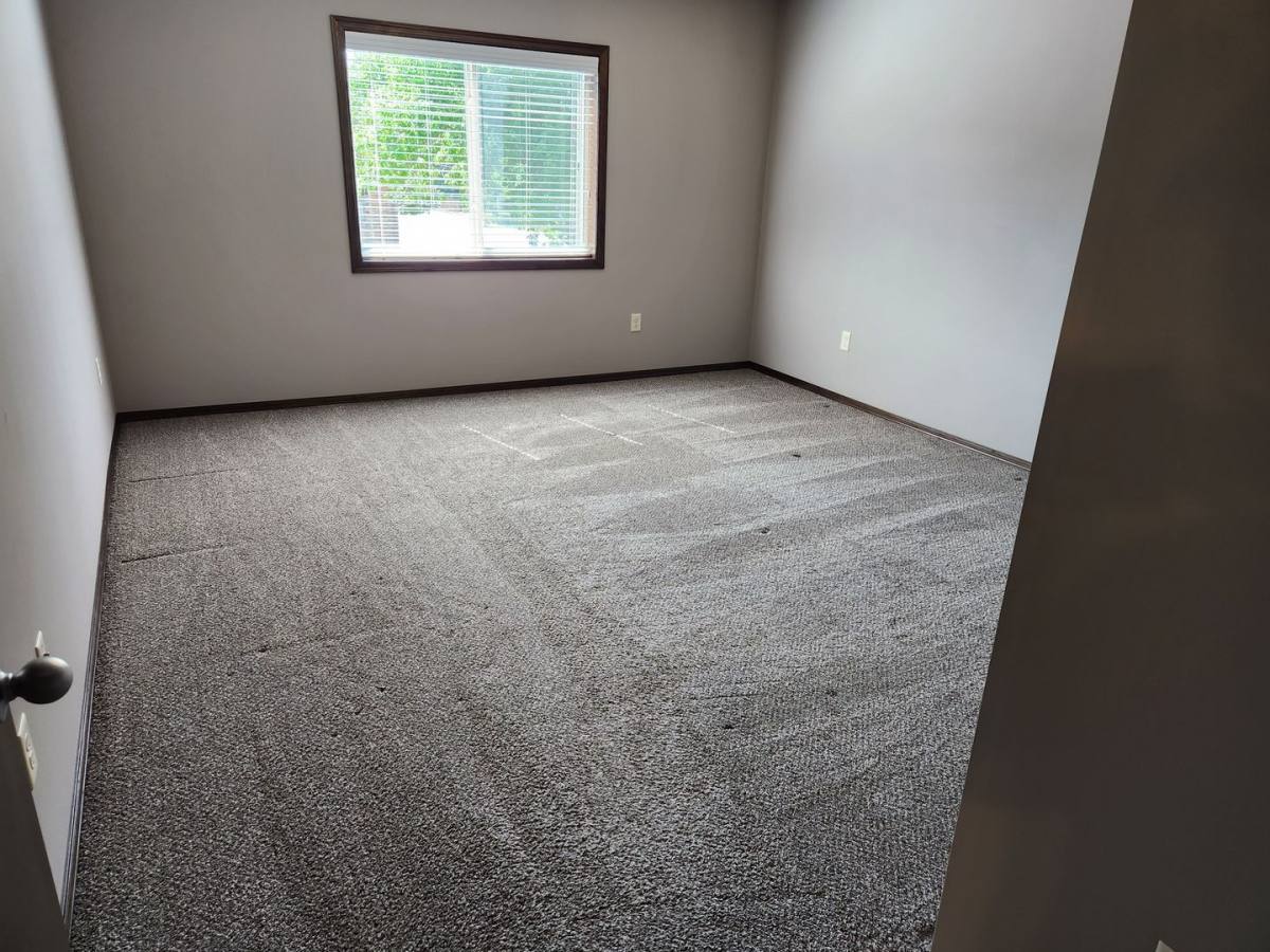Apartment for rent at 1801 S Bahnson Ave, Sioux Falls, SD 57110
