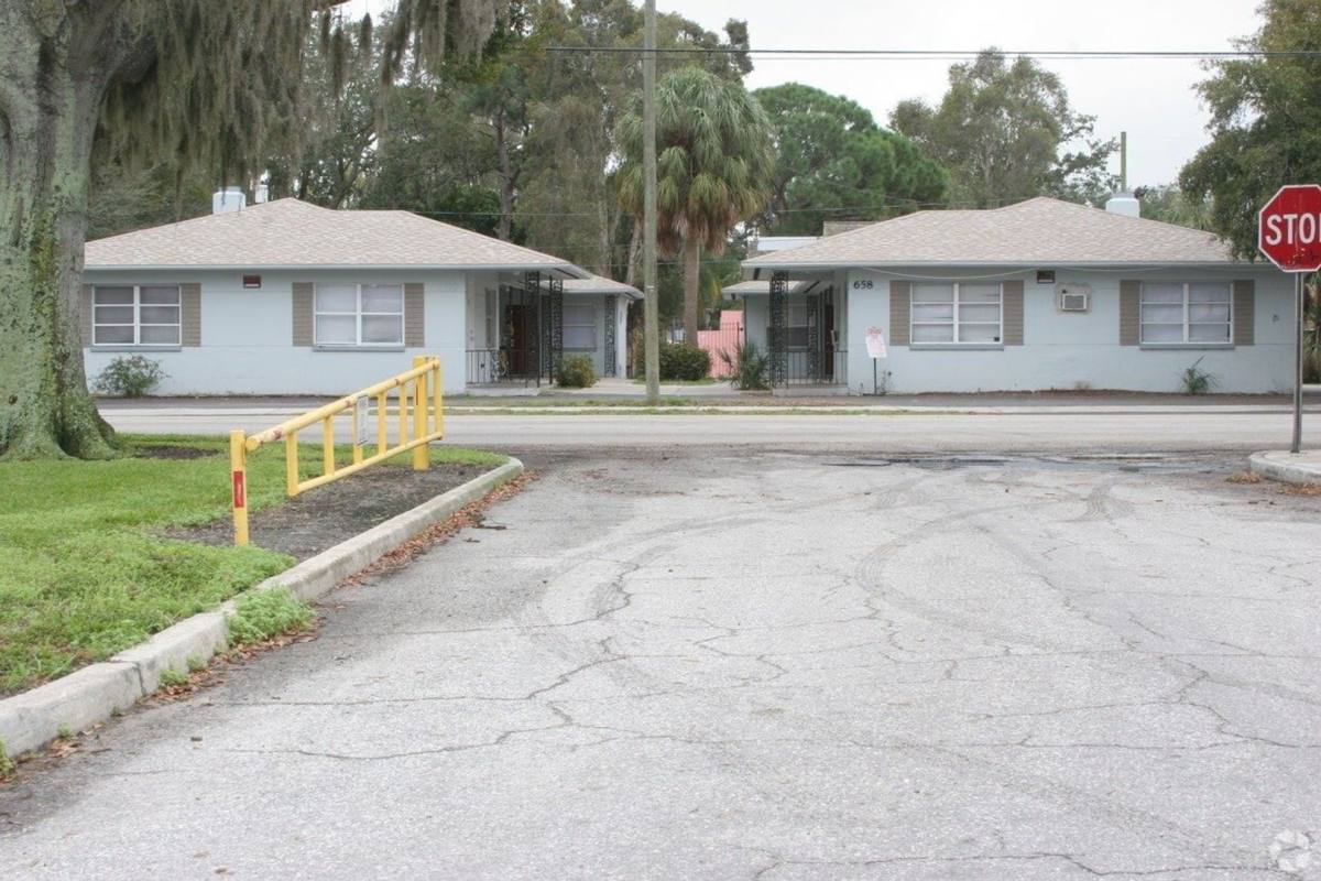 Apartment for rent at Park View - Sabal, 674 22nd Ave S, St. Petersburg, FL 33705