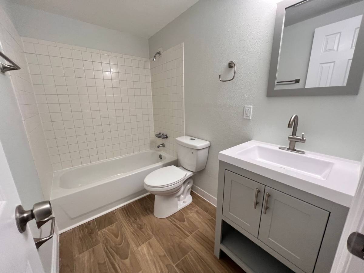 Apartment for rent at 59th Ave Circle E, Bradenton, FL 34203