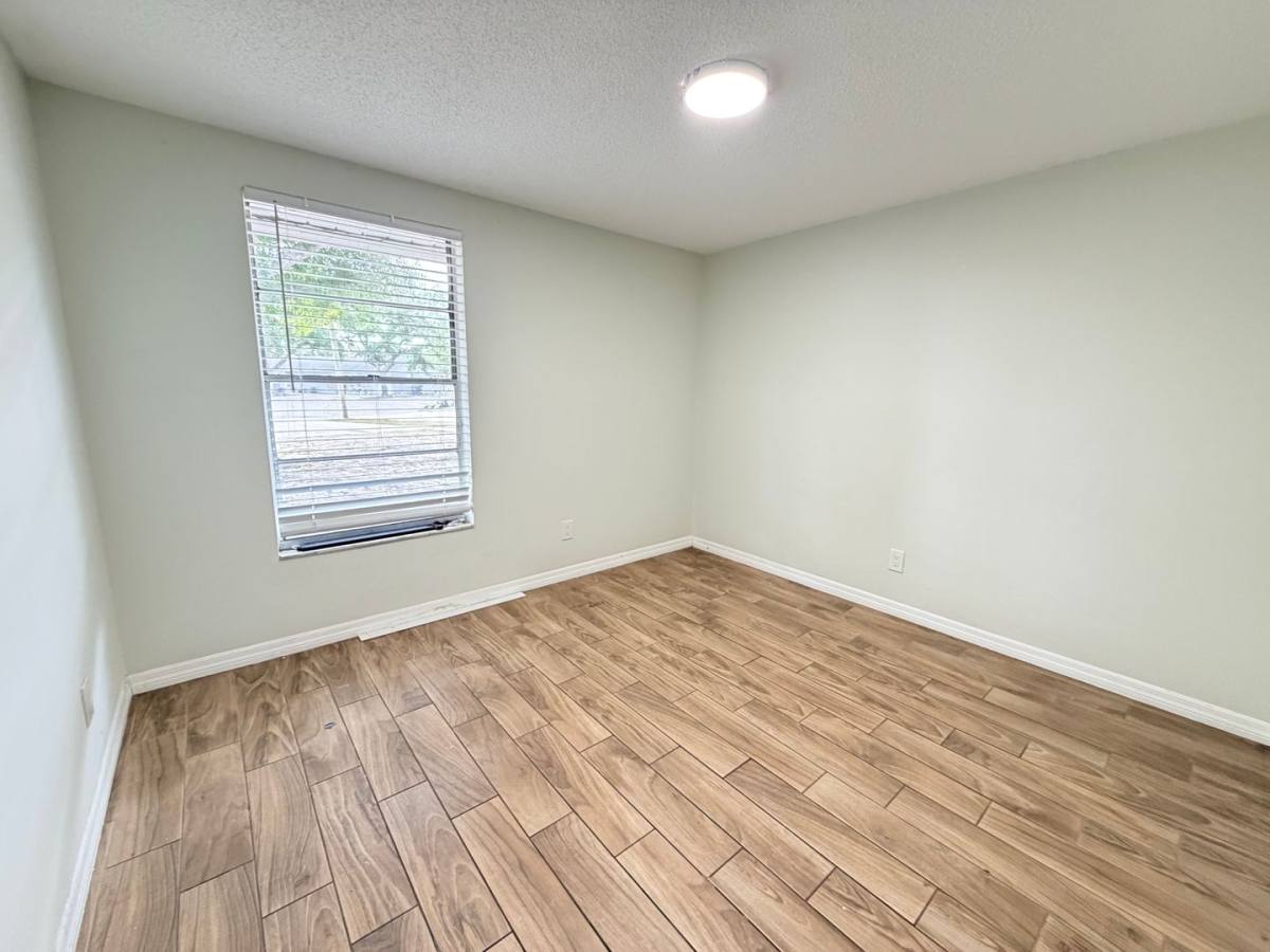 Apartment for rent at 59th Ave Circle E, Bradenton, FL 34203
