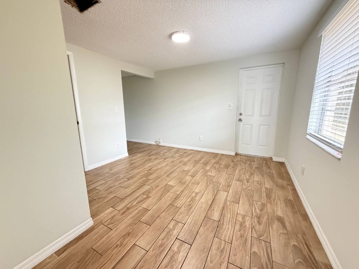 Apartment for rent at 59th Ave Circle E, Bradenton, FL 34203