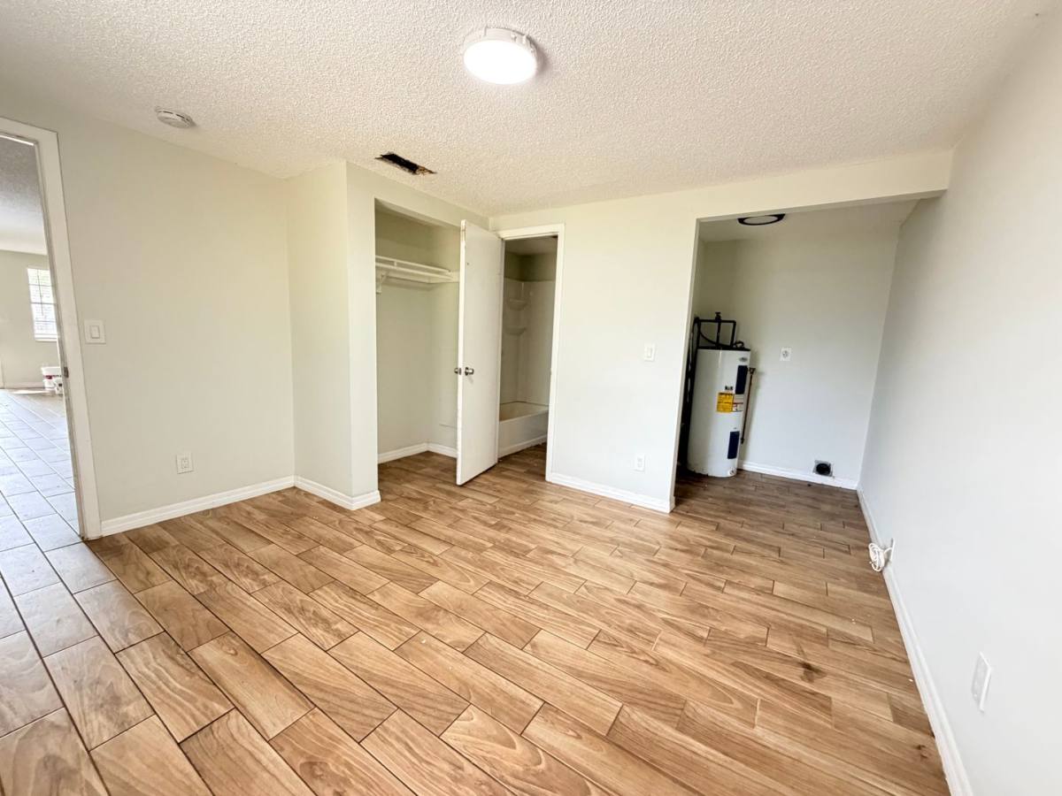 Apartment for rent at 59th Ave Circle E, Bradenton, FL 34203