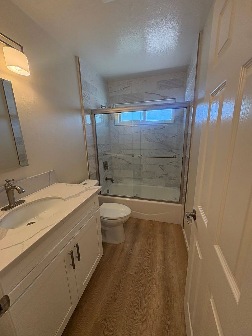Apartment for rent at 235 Wolff St, Oxnard, CA 93033