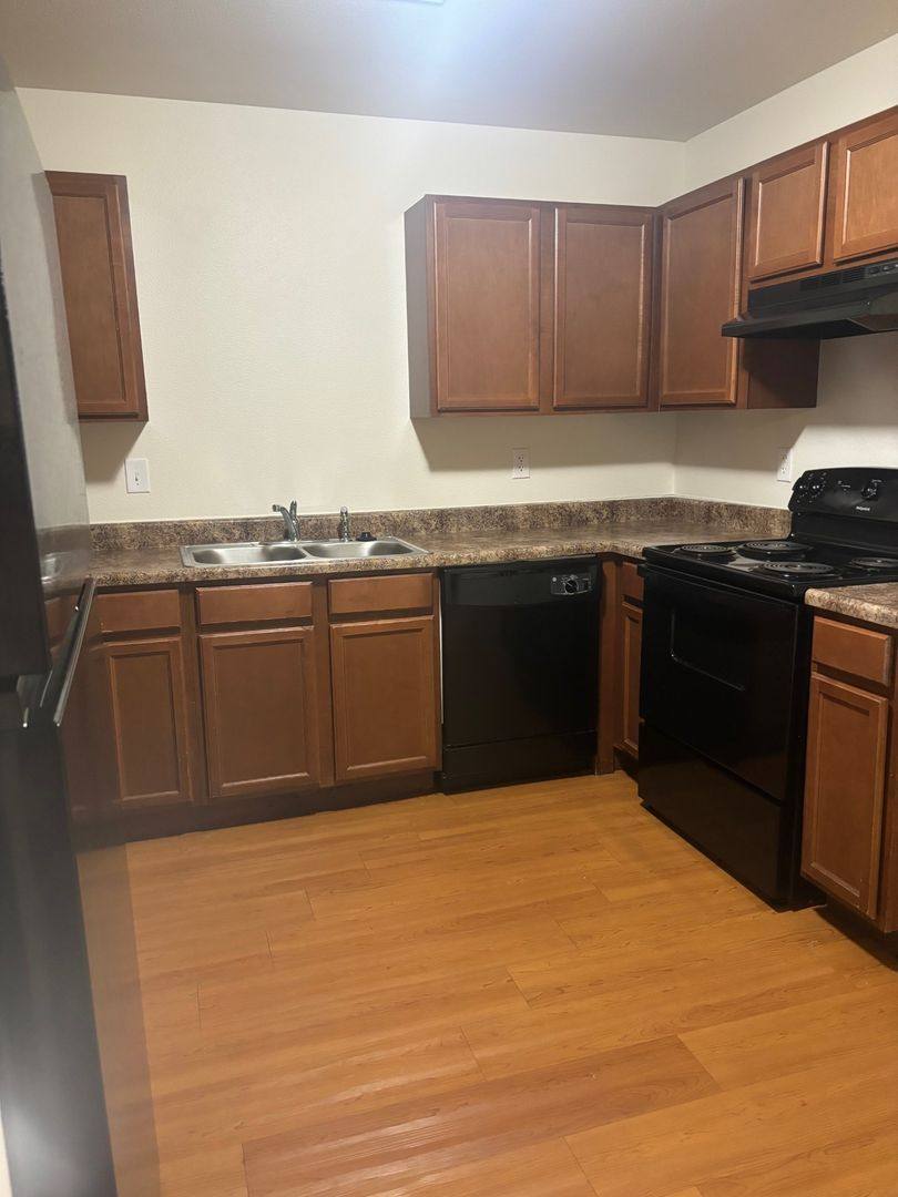 Apartment for rent at 1952 Colts Lane, Evansville, IN 47714