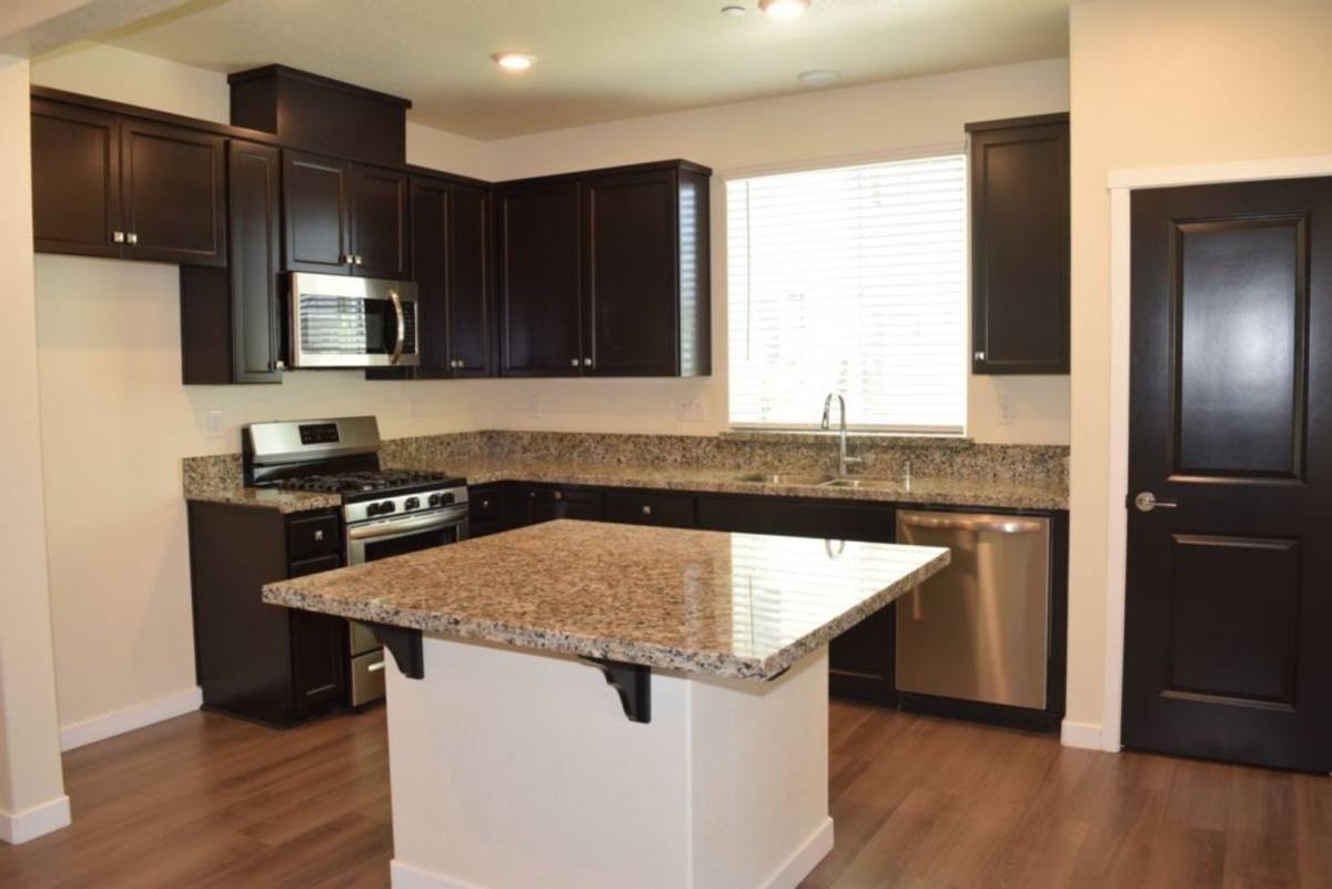 House for rent at 3280 Chickadee Court, West Sacramento, CA 95691