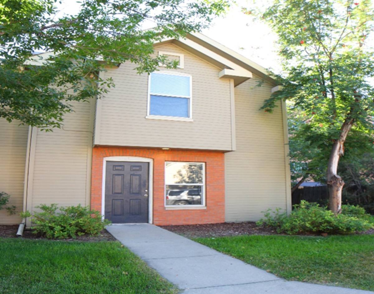 Townhouse for rent at 209 W Mulberry St, Fort Collins, CO 80521