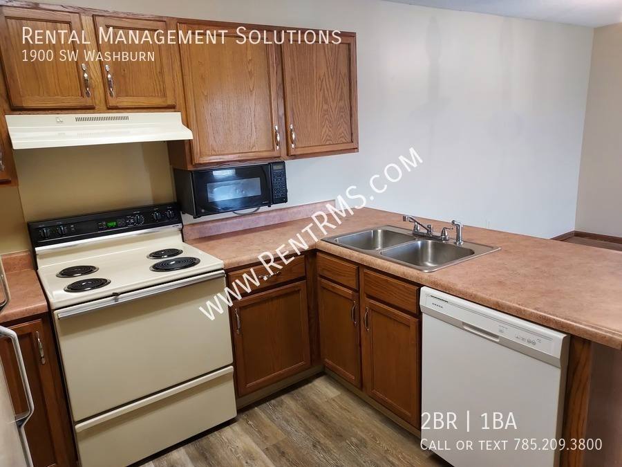 Apartment for rent at 1900 SW Washburn, Topeka, KS 66604