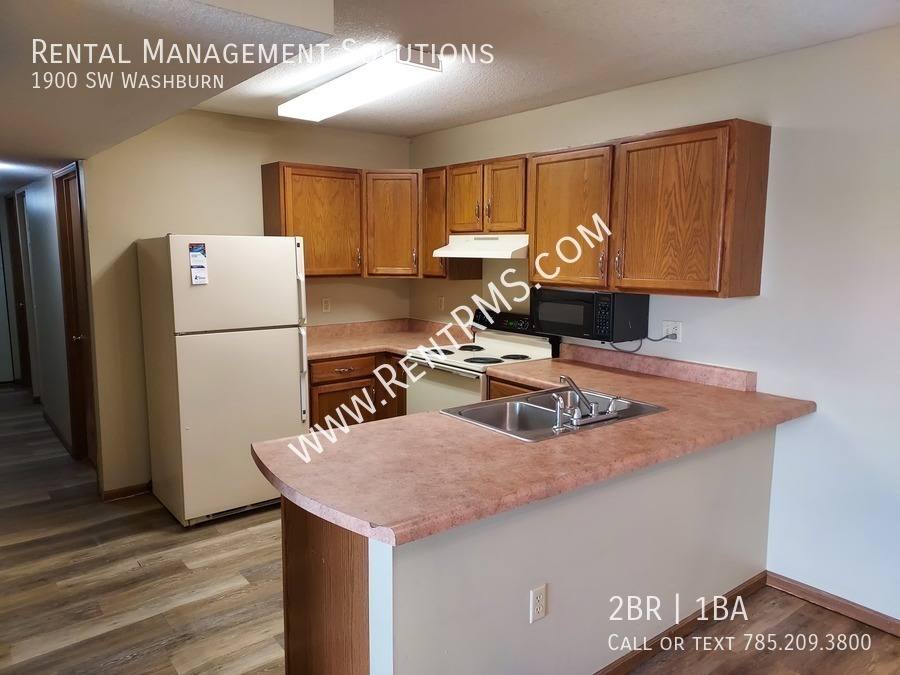 Apartment for rent at 1900 SW Washburn, Topeka, KS 66604