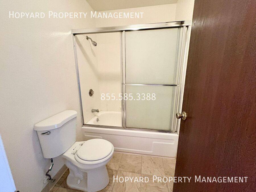 Apartment for rent at 5155 Arden Way #2, Carmichael, CA 95608