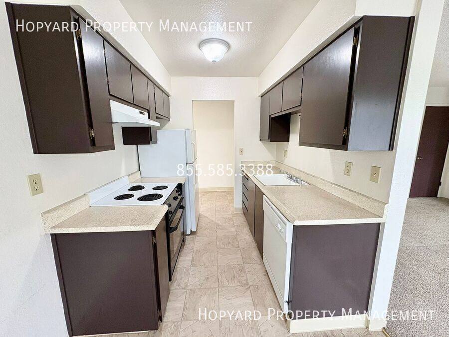 Apartment for rent at 5155 Arden Way #2, Carmichael, CA 95608