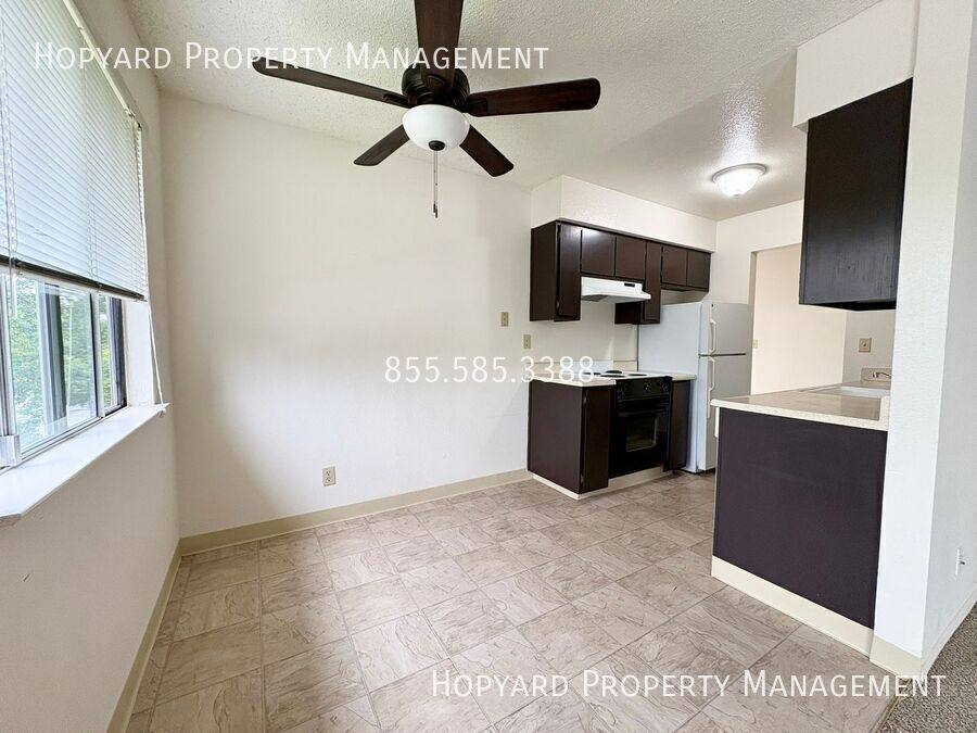 Apartment for rent at 5155 Arden Way #2, Carmichael, CA 95608