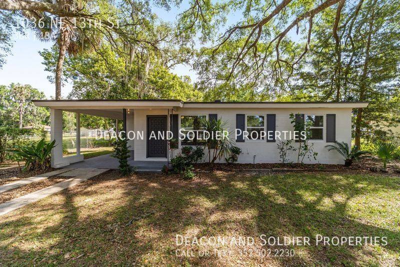 House for rent at 1036 NE 13th St, Ocala, FL 34470
