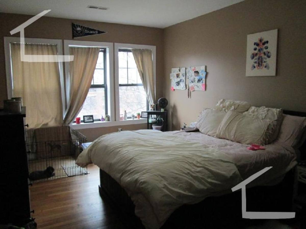 Apartment for rent at 1596 Beacon St #2, Brookline, MA 02446