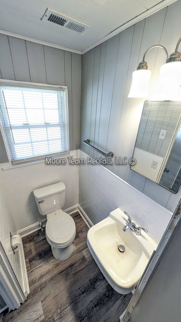 Apartment for rent at 1300 Hebron Rd, Hendersonville, NC 28739