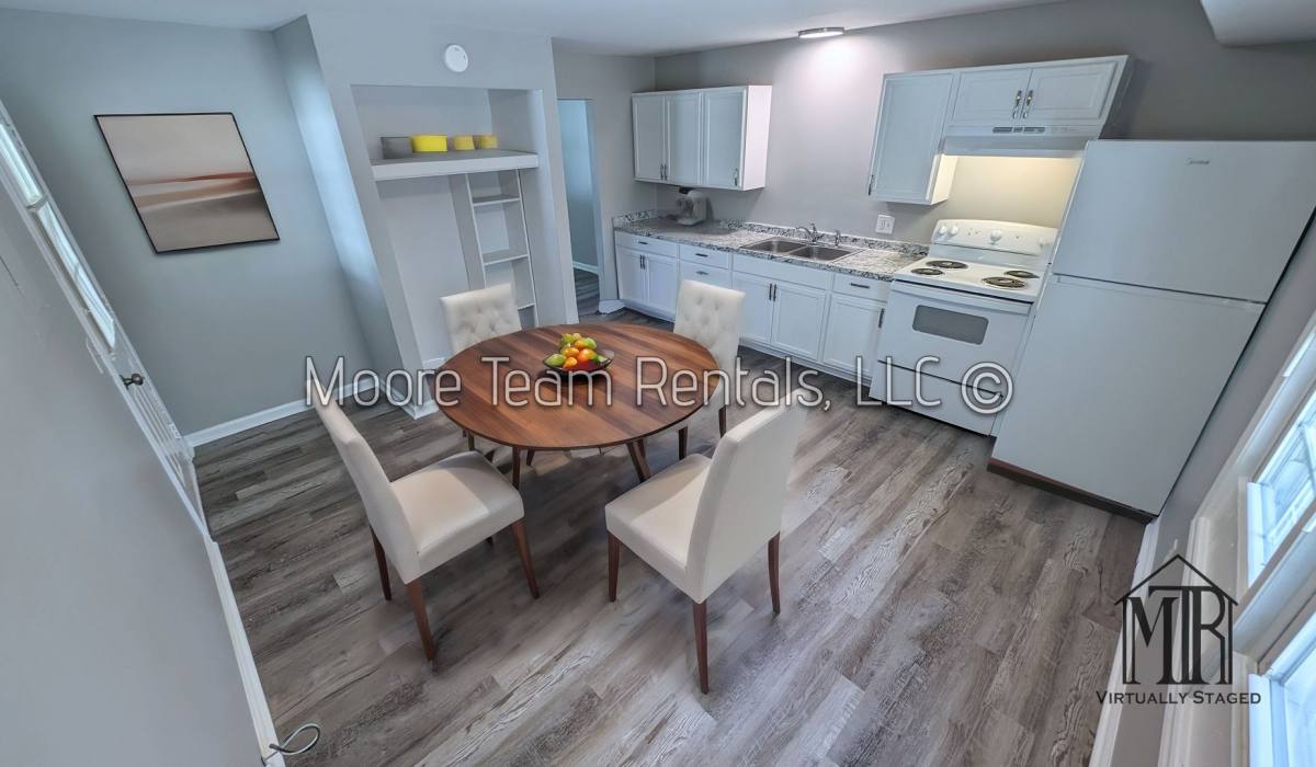Apartment for rent at 1300 Hebron Rd, Hendersonville, NC 28739