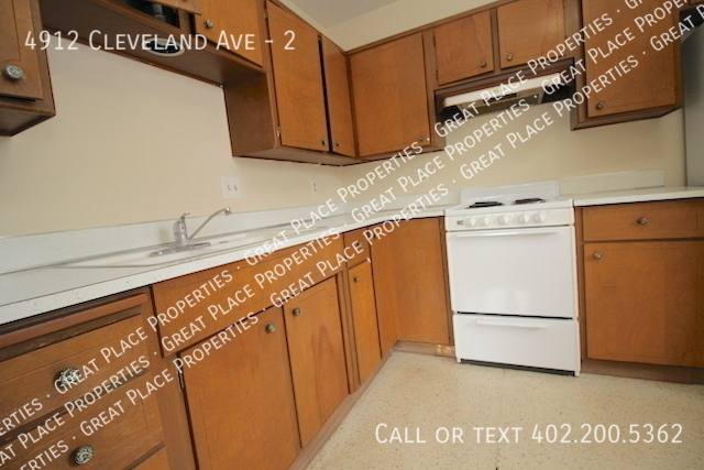 Apartment for rent at 4912 Cleveland Ave #2, Lincoln, NE 68504