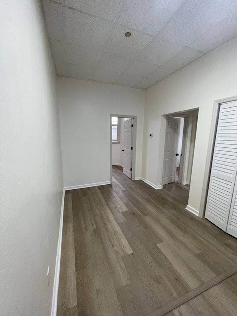 Apartment for rent at 110 Hamilton St, Bound Brook, NJ 08805