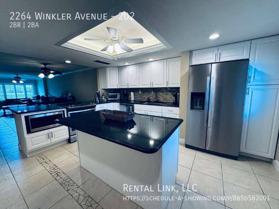 Apartment for rent at 2264 Winkler Ave #202, Fort Myers, FL 33901