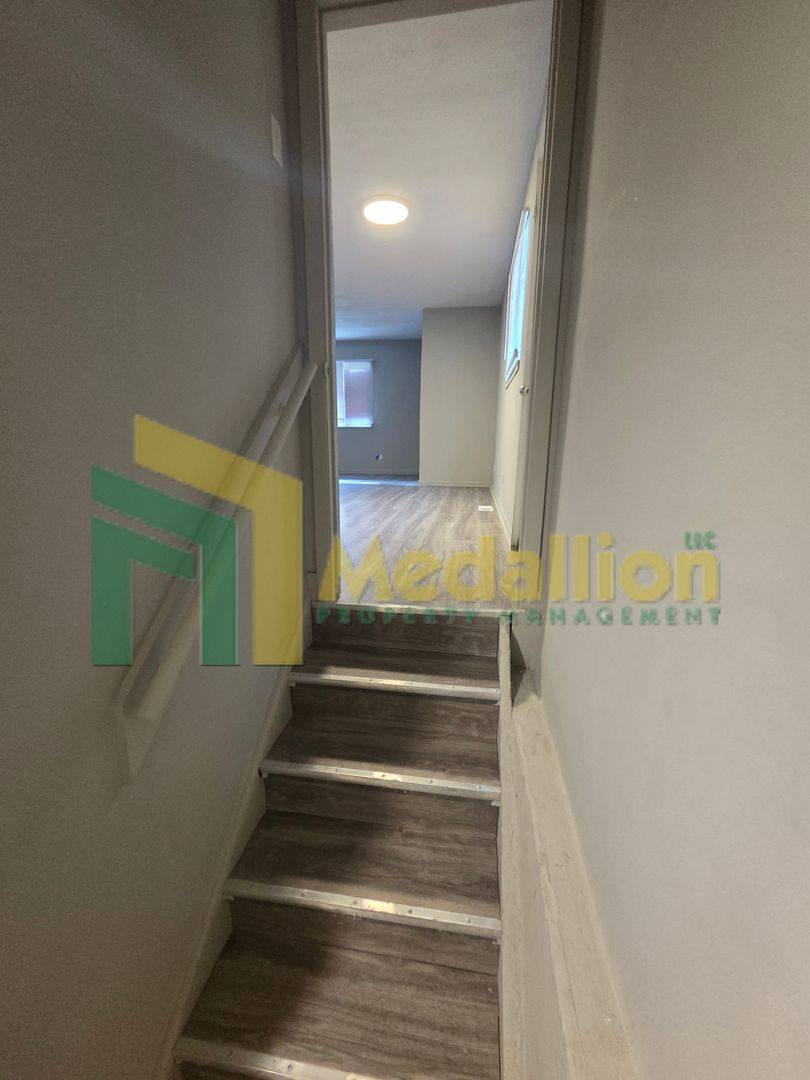 House for rent at 10635 S Cottage Grove Ave, Chicago, IL 60628