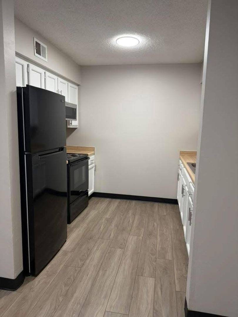 Apartment for rent at 1701 S 9th St, Paragould, AR 72450