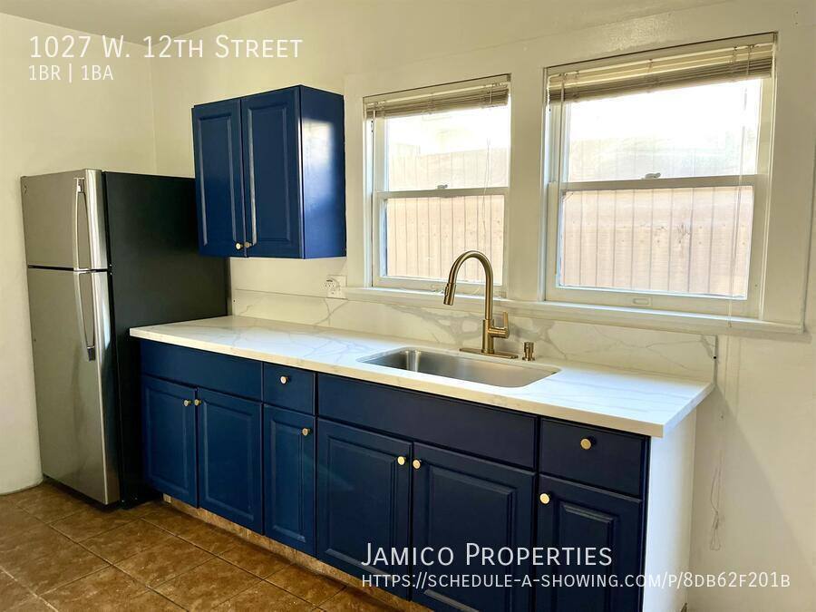 Apartment for rent at 1027 W 12th St, San Pedro, CA 90731