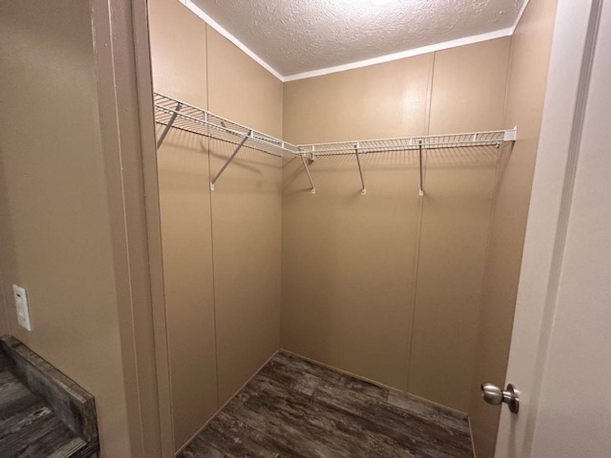 Apartment for rent at 1909 Millers Lane, McPherson, KS 67460